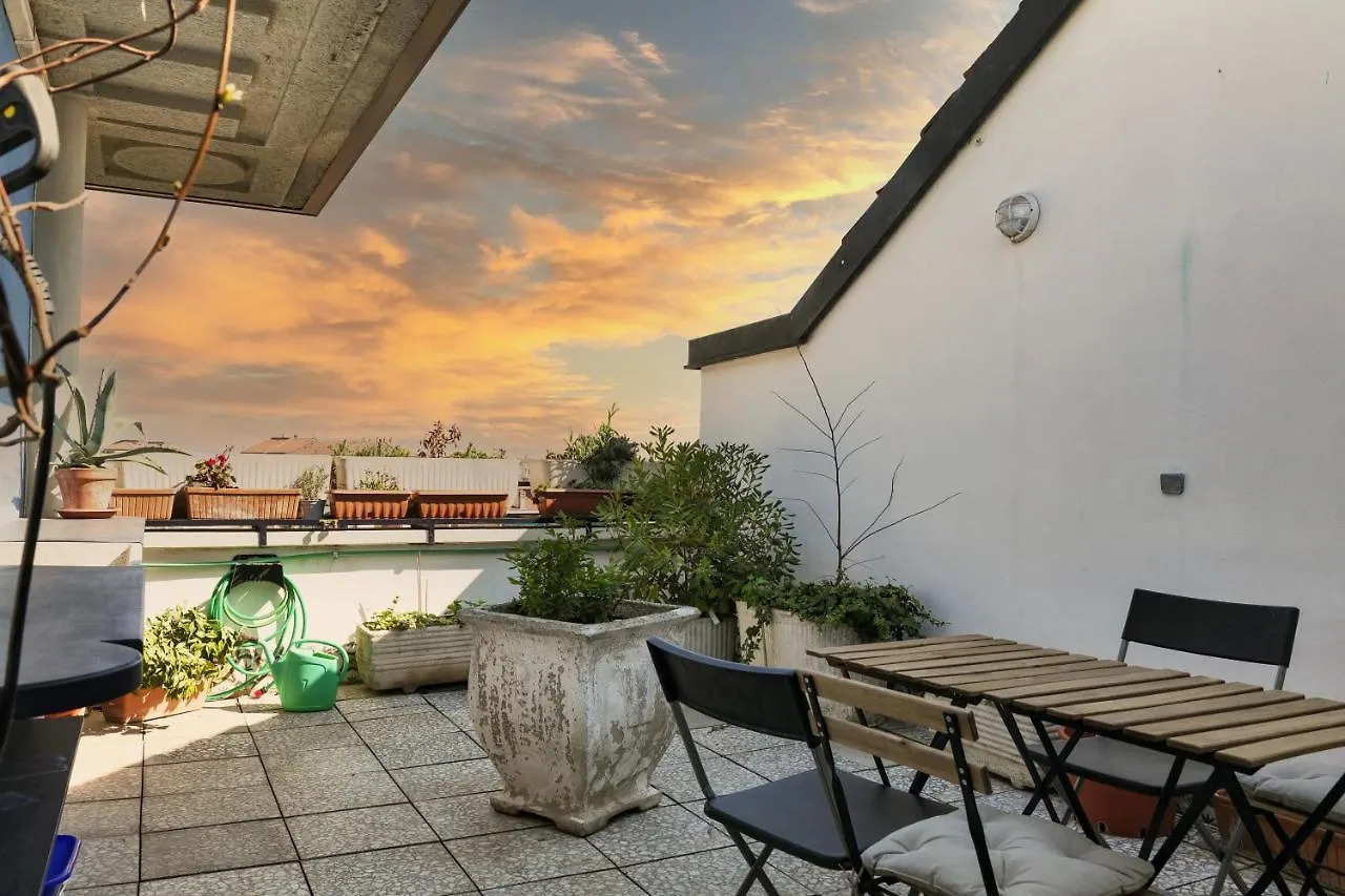 Appartamento PrimoPiano - Ponzio Milano
