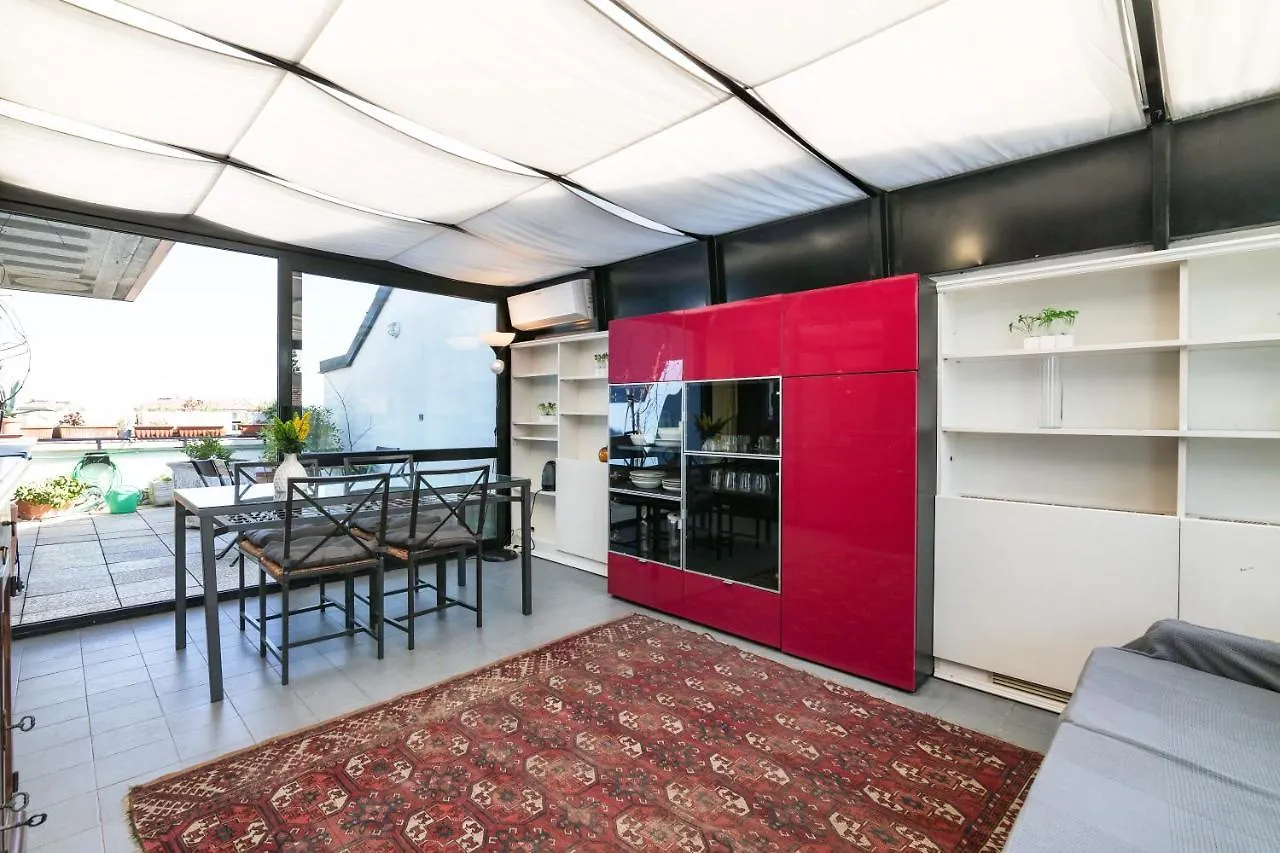 Appartamento PrimoPiano - Ponzio Milano