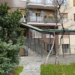  Appartamento - Navigli - Via Savona